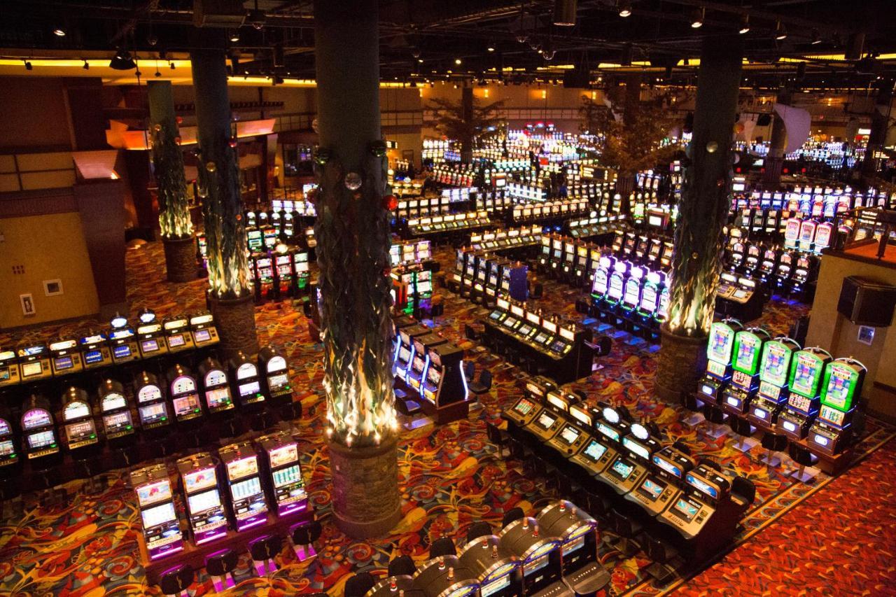 Bally'S Twin River Lincoln Casino & Hotel Kültér fotó